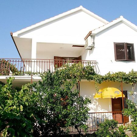 טרוגיר Apartments Mirja - 100M From The Beach & Parking מראה חיצוני תמונה