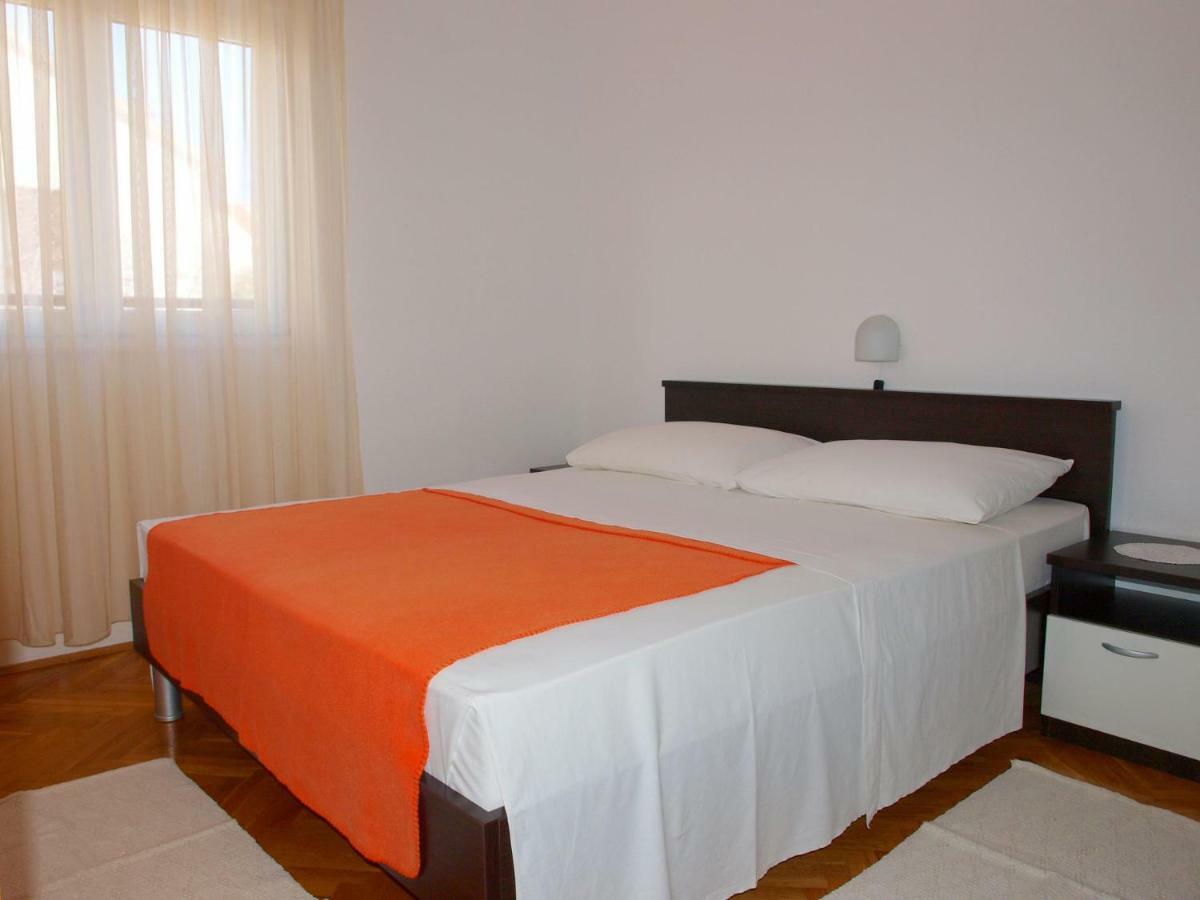 טרוגיר Apartments Mirja - 100M From The Beach & Parking מראה חיצוני תמונה